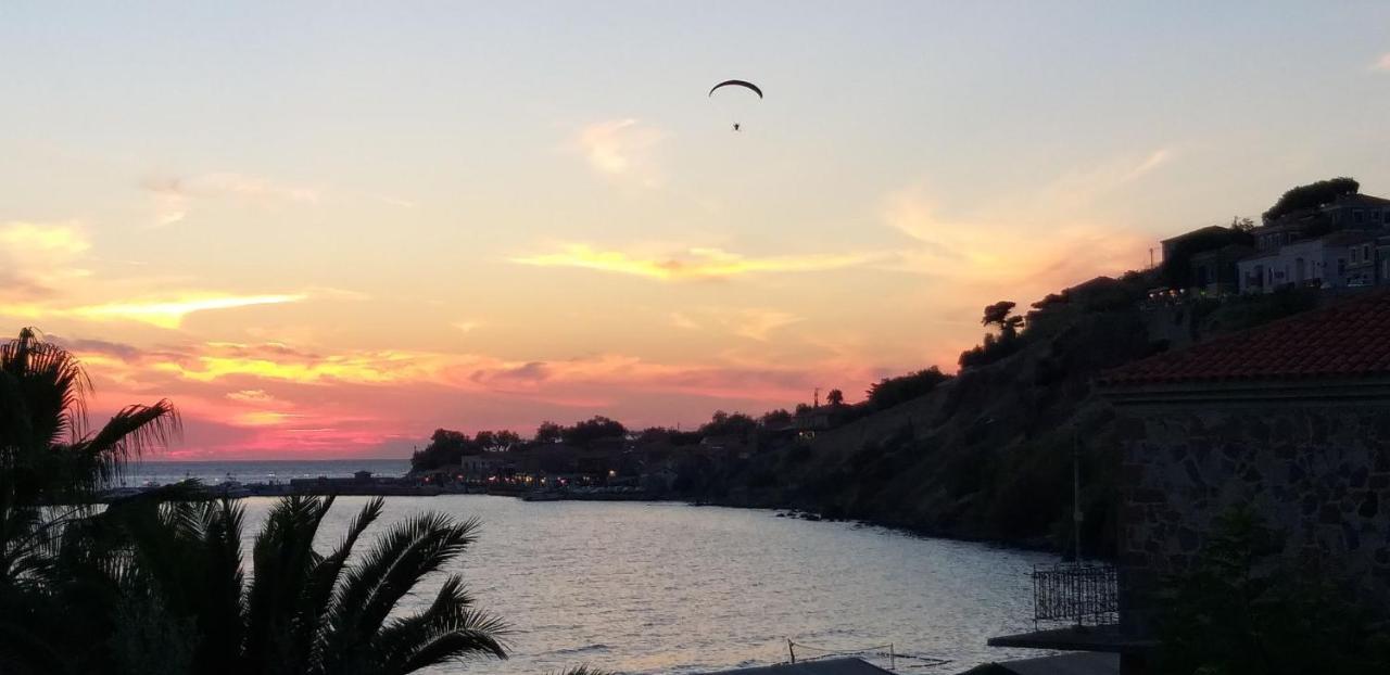 Triena Rooms Mithimna Dış mekan fotoğraf