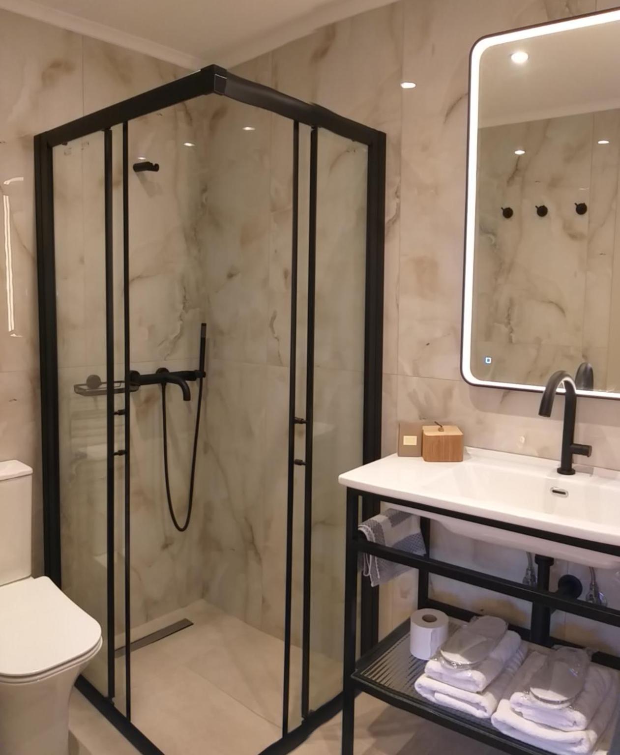 Triena Rooms Mithimna Dış mekan fotoğraf